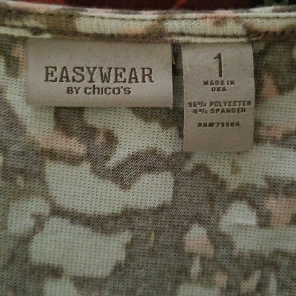 Top - Picture 2 of 3